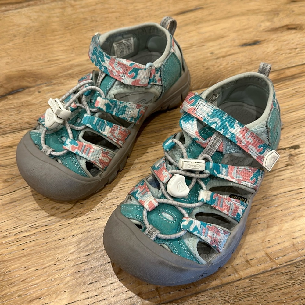Keen, kids size 12, water sandal
